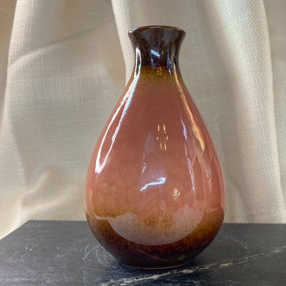 EUC Vintage Art Pottery Bud Vase Gradient Ombre Glaze from Brown to Mauvy Pink - Picture 2 of 6